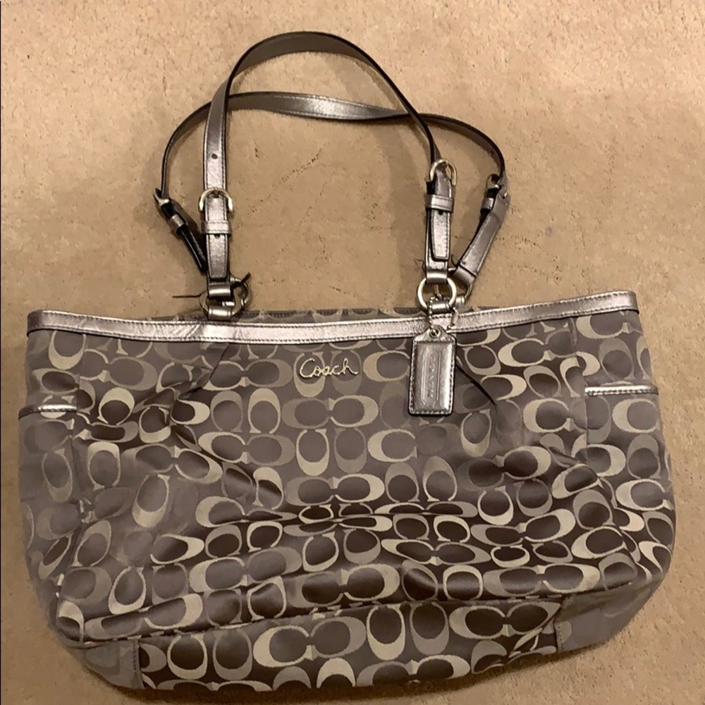 Gray Coach Tote bag